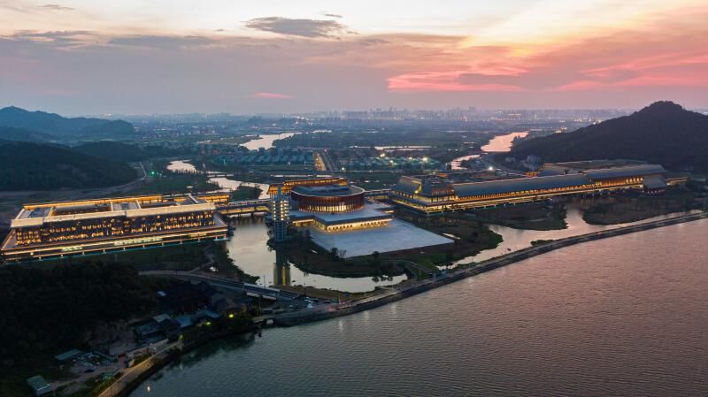 Ningbo अन्तर्राष्ट्रिय सम्मेलन केन्द्र उज्यालो